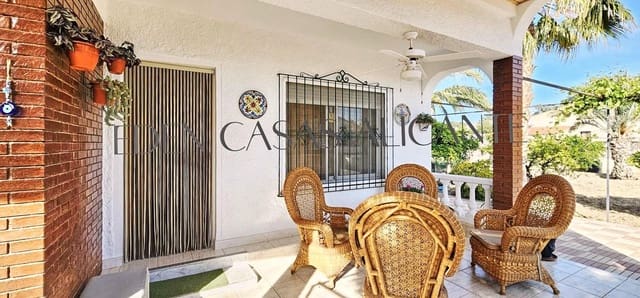 3 soveværelse Villa til salg i Busot med swimmingpool - € 369.900 (Ref: 9820364)