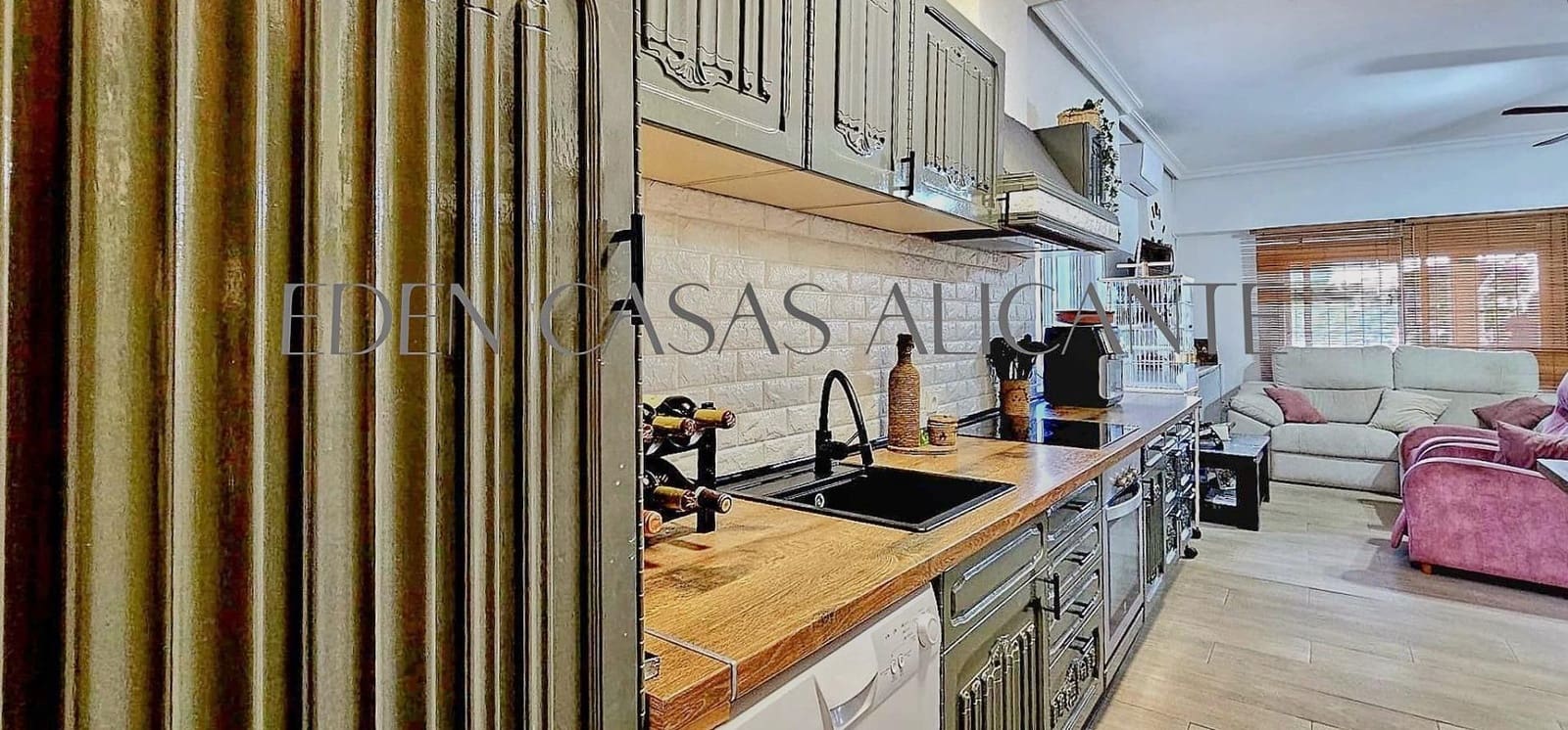 3 bedroom Villa for sale in Busot with pool - € 369,900 (Ref: 9820364)