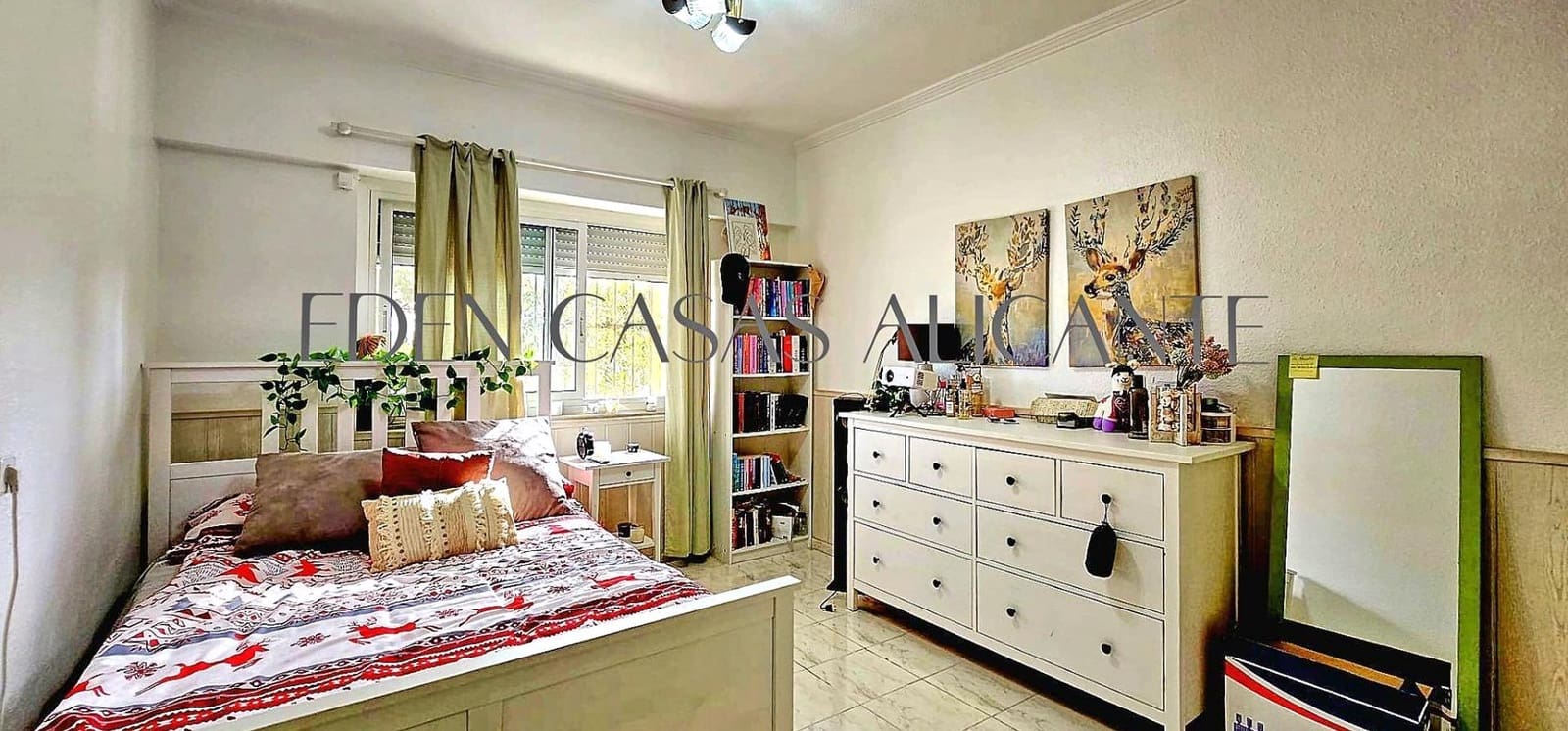3 bedroom Villa for sale in Busot with pool - € 369,900 (Ref: 9820364)