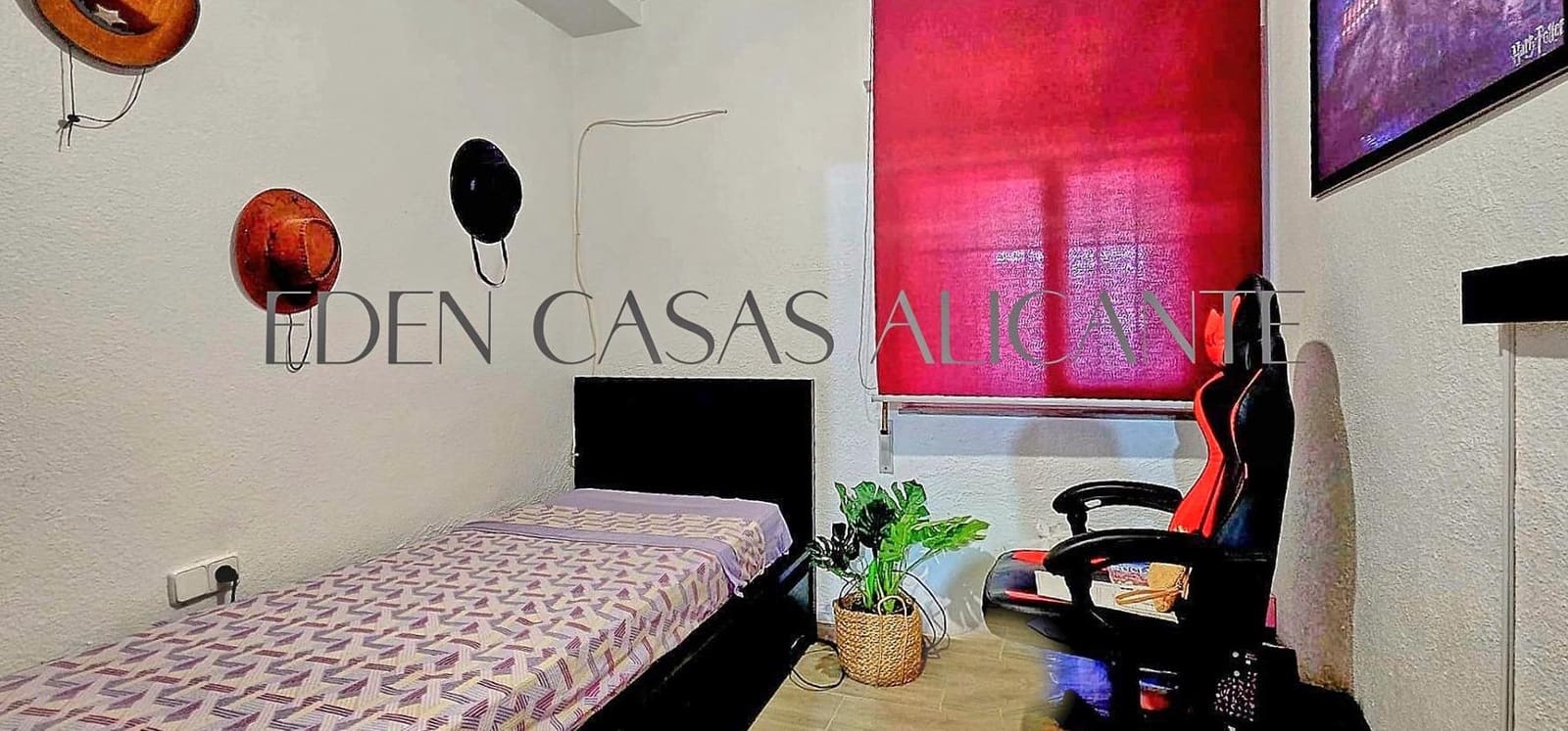 3 bedroom Villa for sale in Busot with pool - € 369,900 (Ref: 9820364)