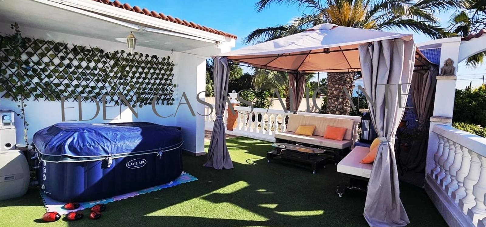 3 bedroom Villa for sale in Busot with pool - € 369,900 (Ref: 9820364)