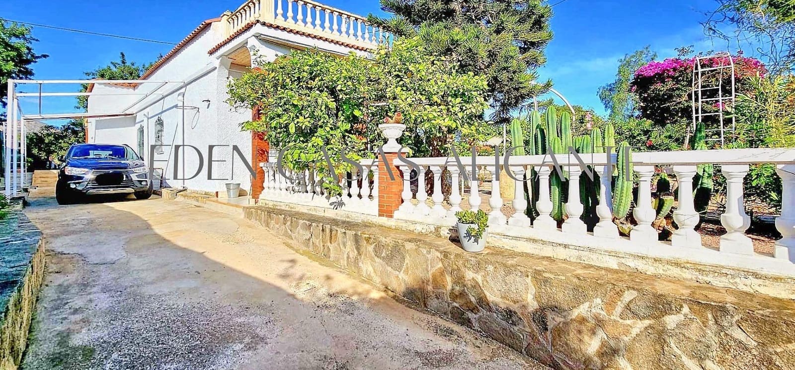 3 bedroom Villa for sale in Busot with pool - € 369,900 (Ref: 9820364)