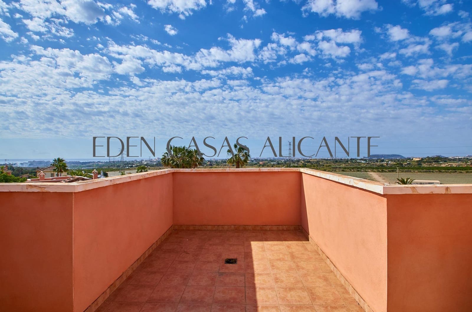 3 bedroom Villa for sale in Muchamiel / Mutxamel with pool - € 355,000 (Ref: 9822747)