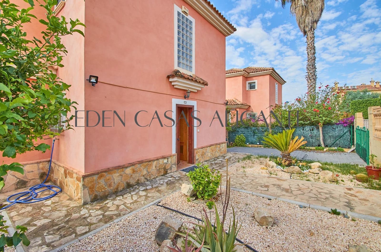 3 bedroom Villa for sale in Muchamiel / Mutxamel with pool - € 355,000 (Ref: 9822747)