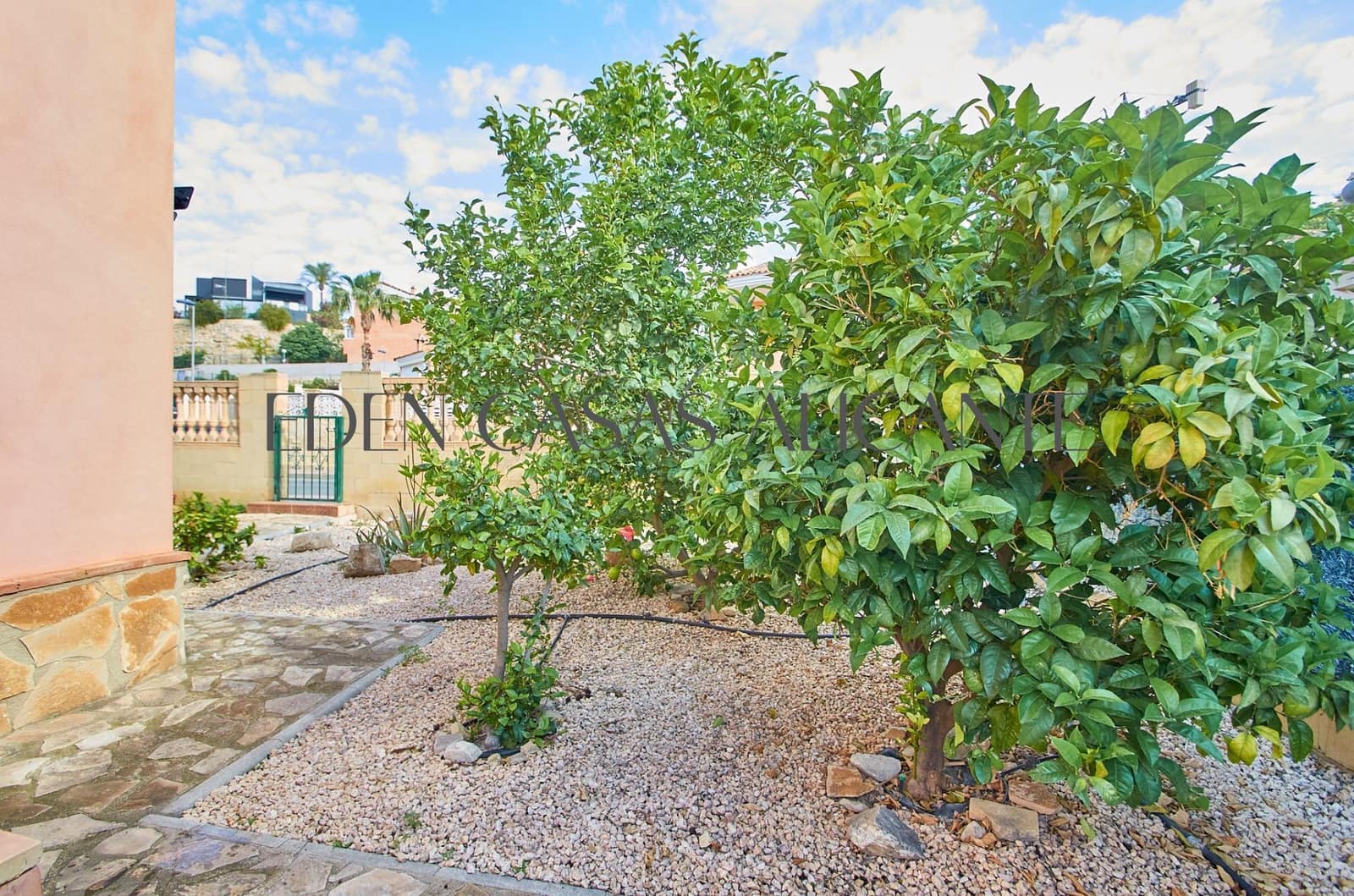 3 bedroom Villa for sale in Muchamiel / Mutxamel with pool - € 355,000 (Ref: 9822747)