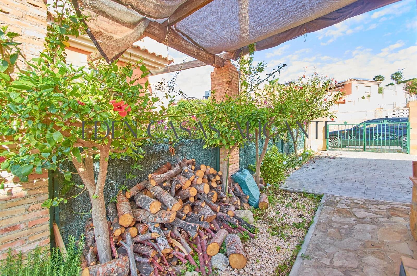 3 bedroom Villa for sale in Muchamiel / Mutxamel with pool - € 355,000 (Ref: 9822747)