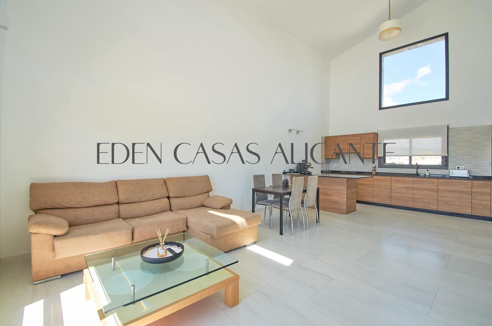 4 soveværelse Villa til salg i Busot med swimmingpool - € 570.000 (Ref: 9836514)
