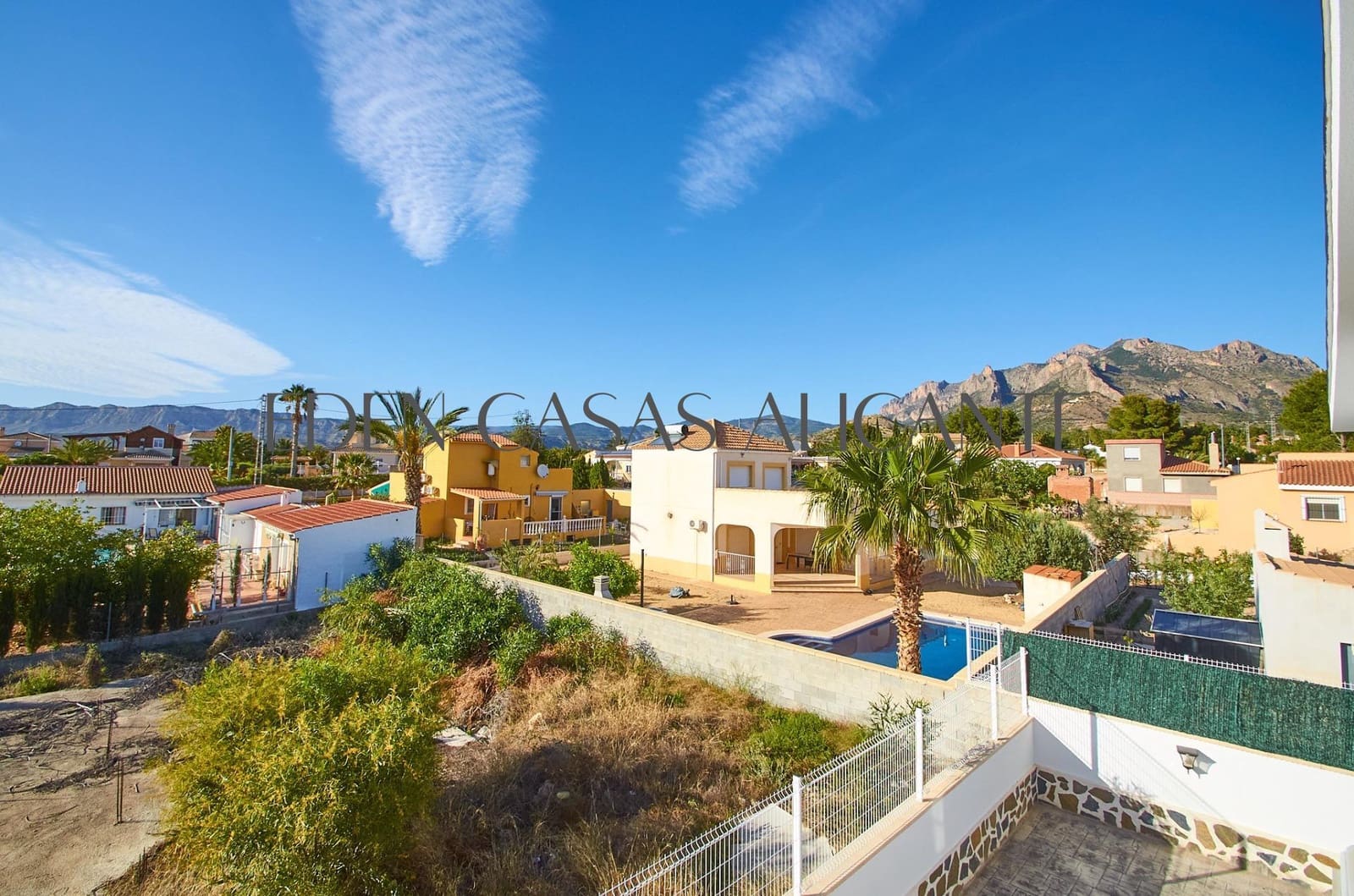 4 soveværelse Villa til salg i Busot med swimmingpool - € 570.000 (Ref: 9836514)