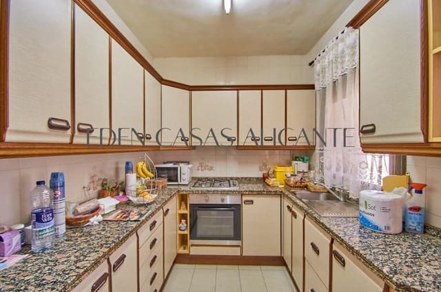 4 soveværelse Villa til salg i Busot med swimmingpool garage - € 370.000 (Ref: 9836515)