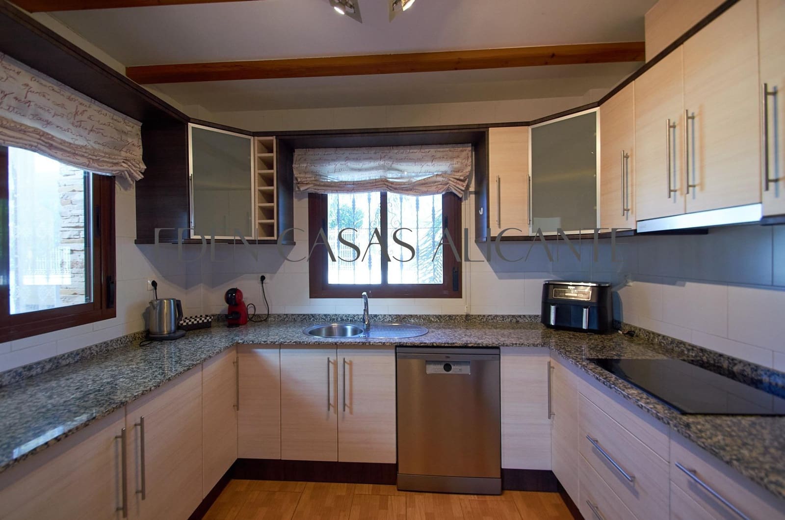 3 soverom Villa til salgs i Busot med svømmebasseng - € 498 000 (Ref: 9843698)
