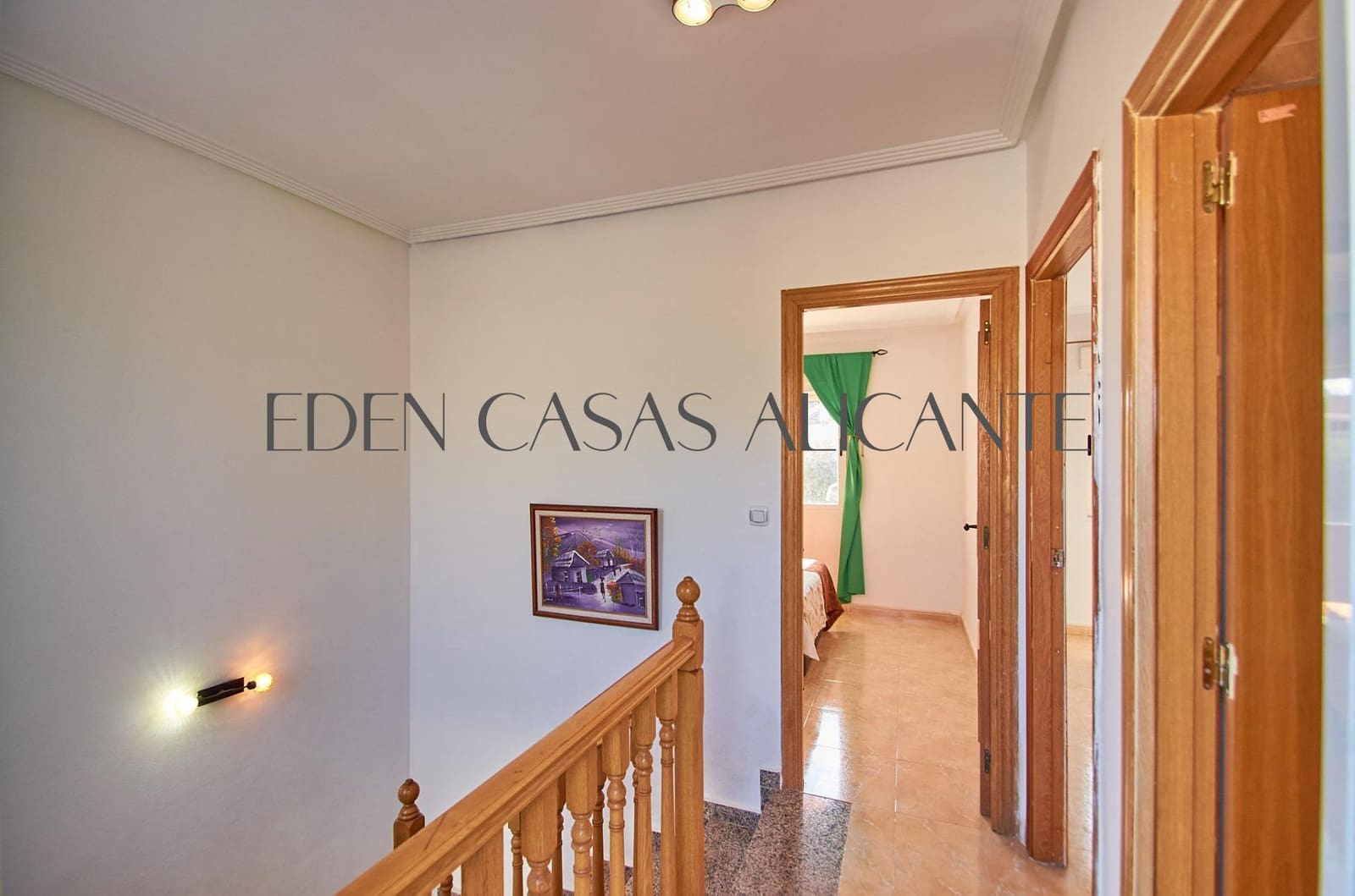 4 bedroom Semi-detached Villa for sale in Muchamiel / Mutxamel with pool - € 343,000 (Ref: 9846587)