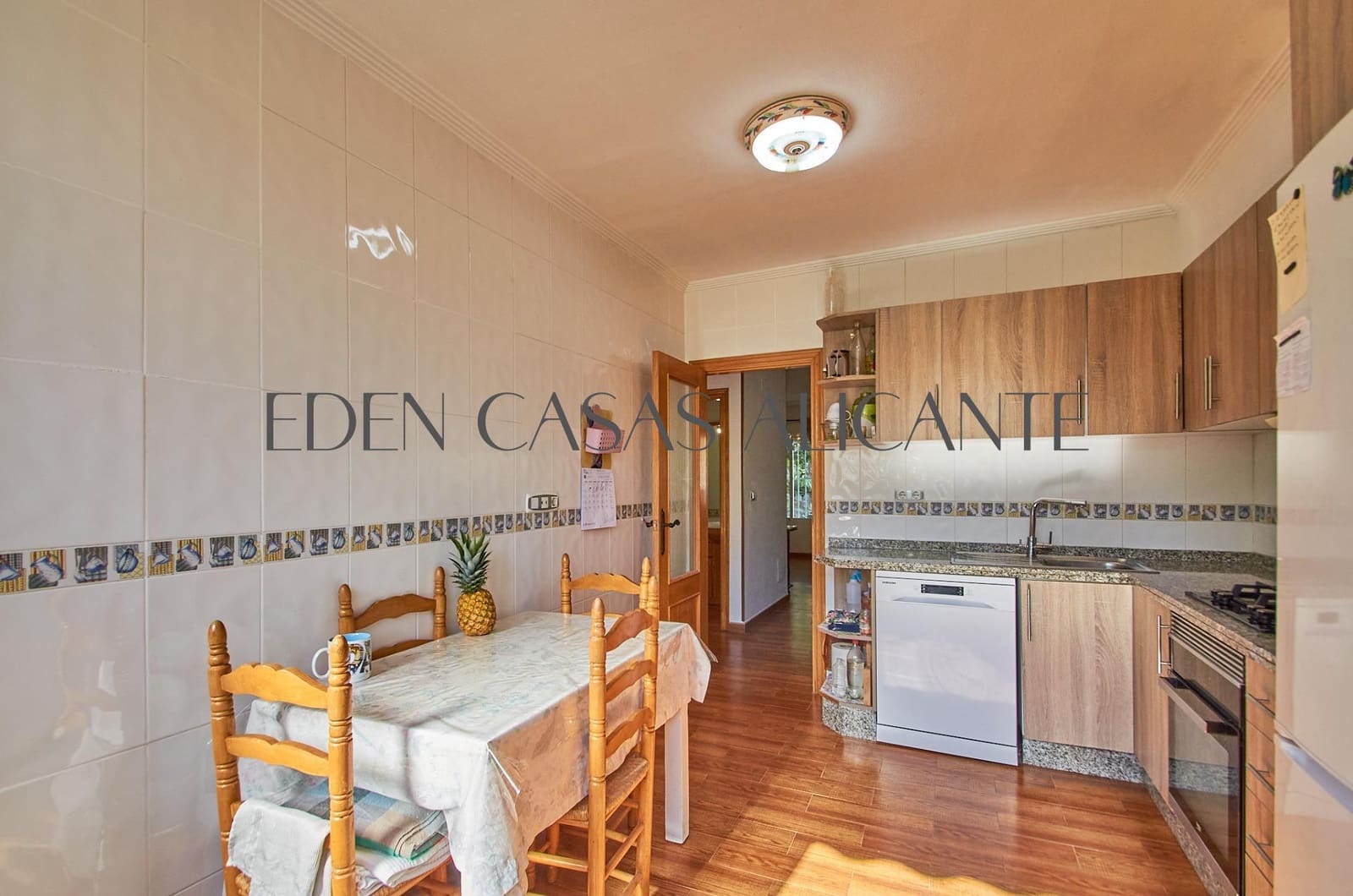 4 bedroom Semi-detached Villa for sale in Muchamiel / Mutxamel with pool - € 343,000 (Ref: 9846587)