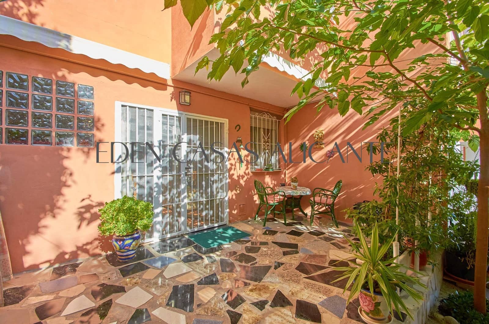4 bedroom Semi-detached Villa for sale in Muchamiel / Mutxamel with pool - € 343,000 (Ref: 9846587)