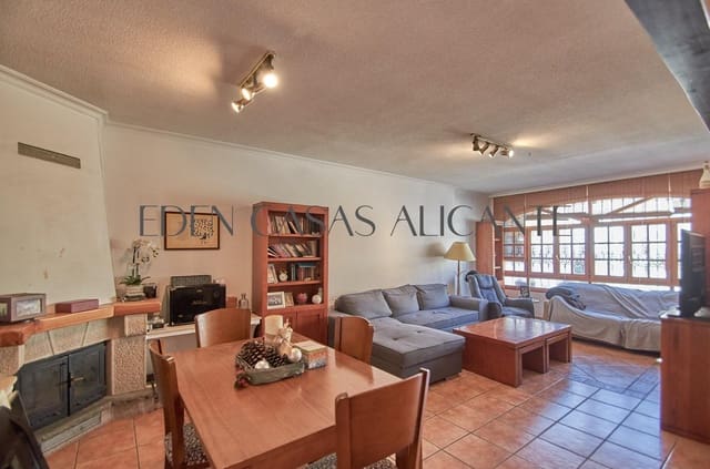 4 sypialnia Willa na sprzedaż w El Campello z garażem - 332 000 € (Ref: 9857656)