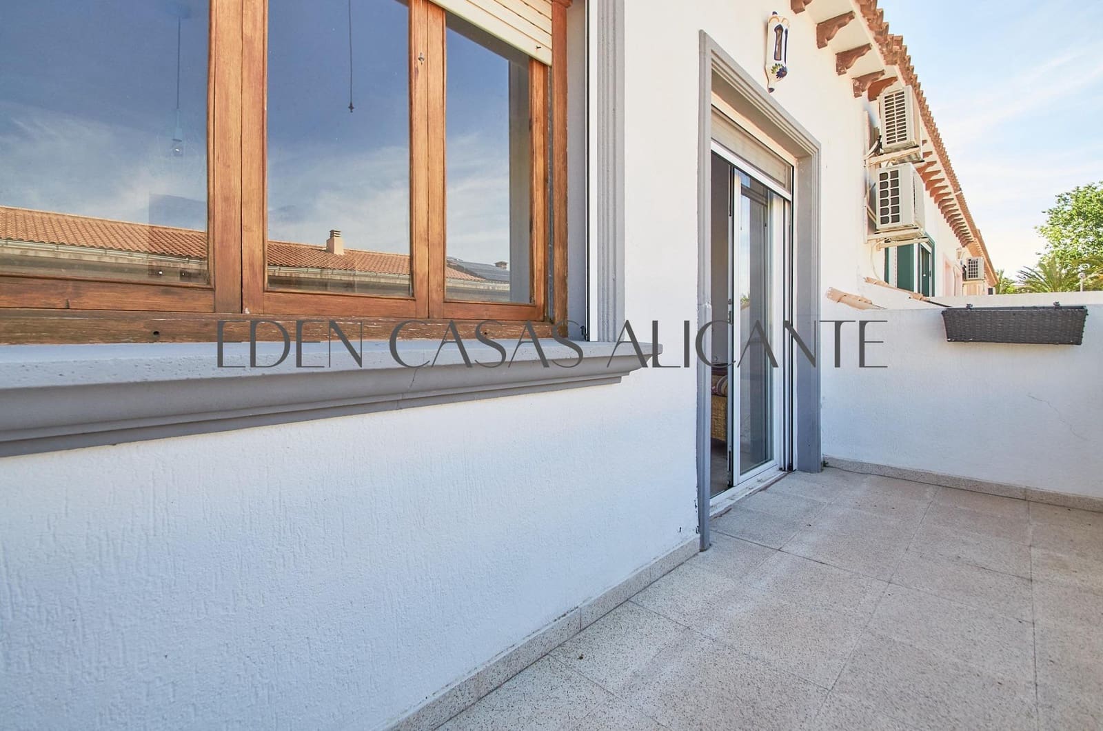 4 sypialnia Willa na sprzedaż w El Campello z garażem - 332 000 € (Ref: 9857656)