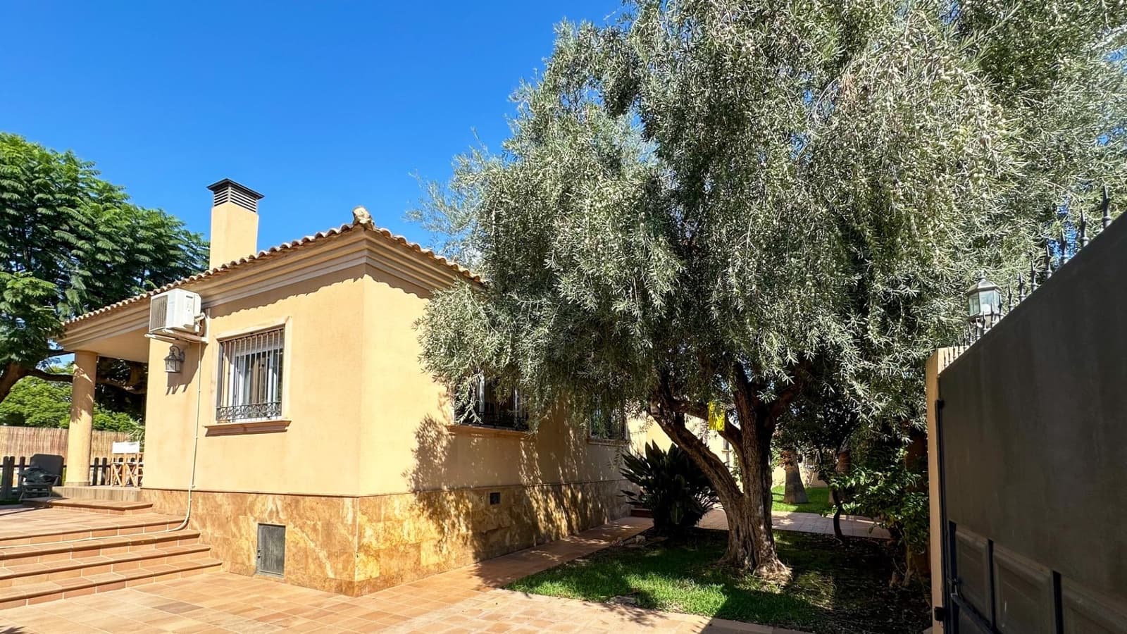 4 quarto Moradia para venda em La Font com garagem - 749 000 € (Ref: 9862025)