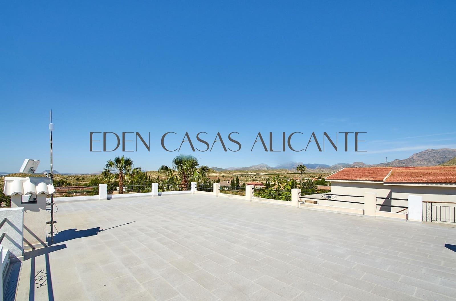 4 quarto Moradia para venda em Busot com piscina garagem - 450 000 € (Ref: 9867124)
