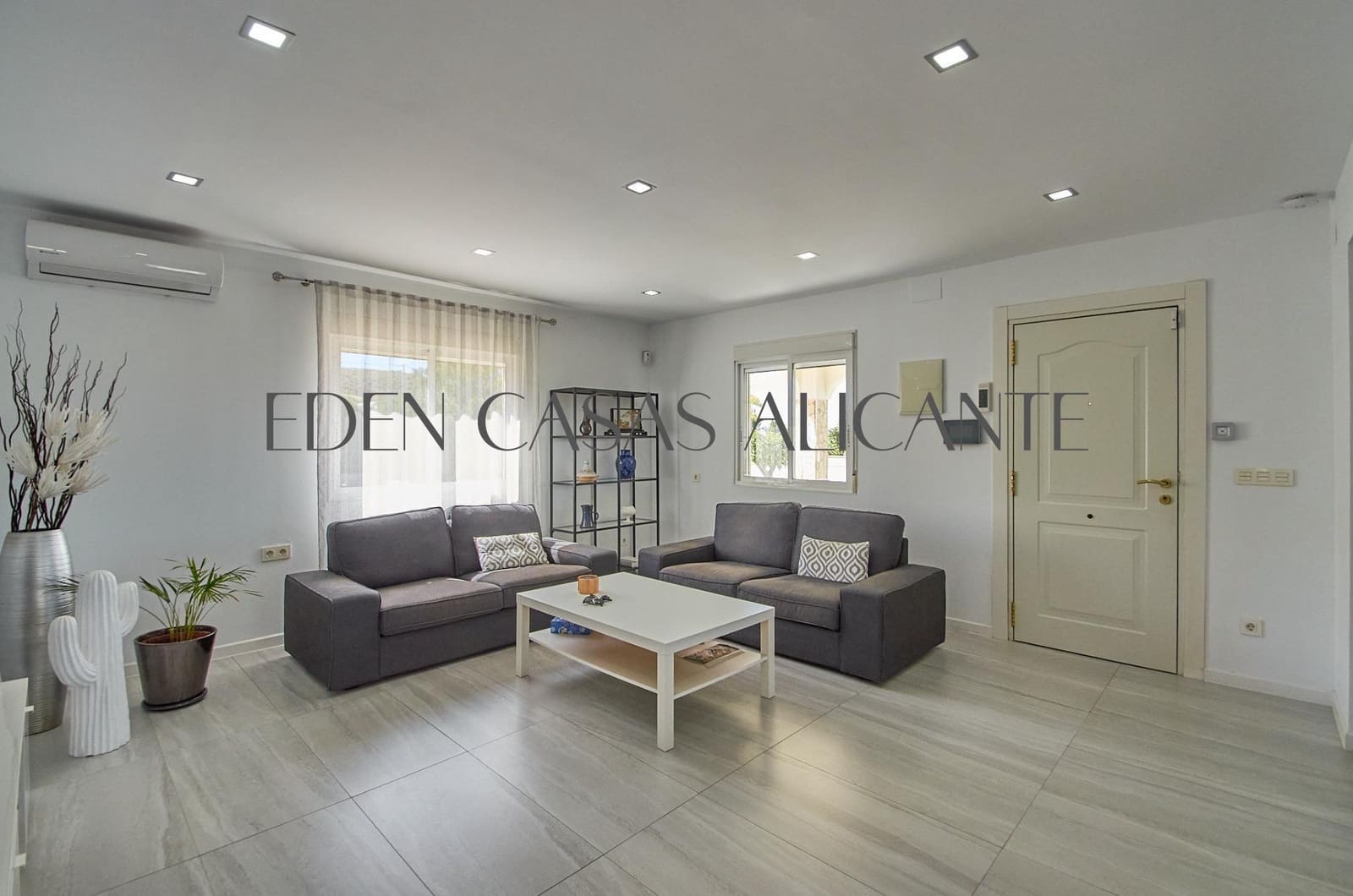 4 quarto Moradia para venda em Busot com piscina garagem - 450 000 € (Ref: 9867124)
