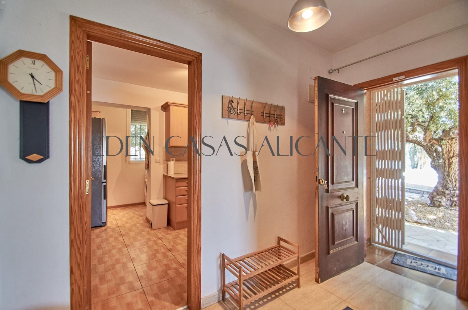 4 soveværelse Villa til salg i Busot med swimmingpool - € 360.000 (Ref: 9876598)