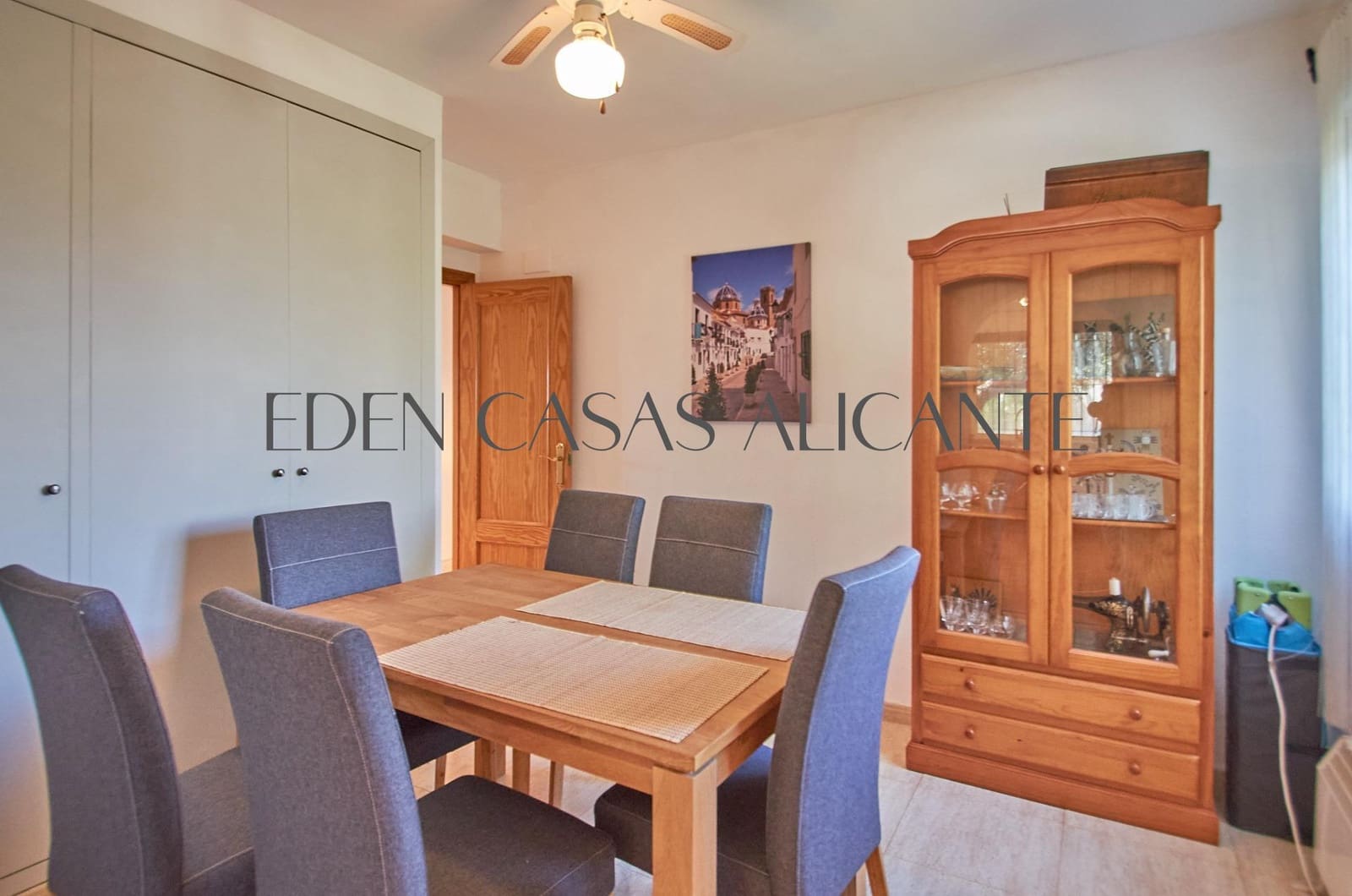 4 soveværelse Villa til salg i Busot med swimmingpool - € 360.000 (Ref: 9876598)