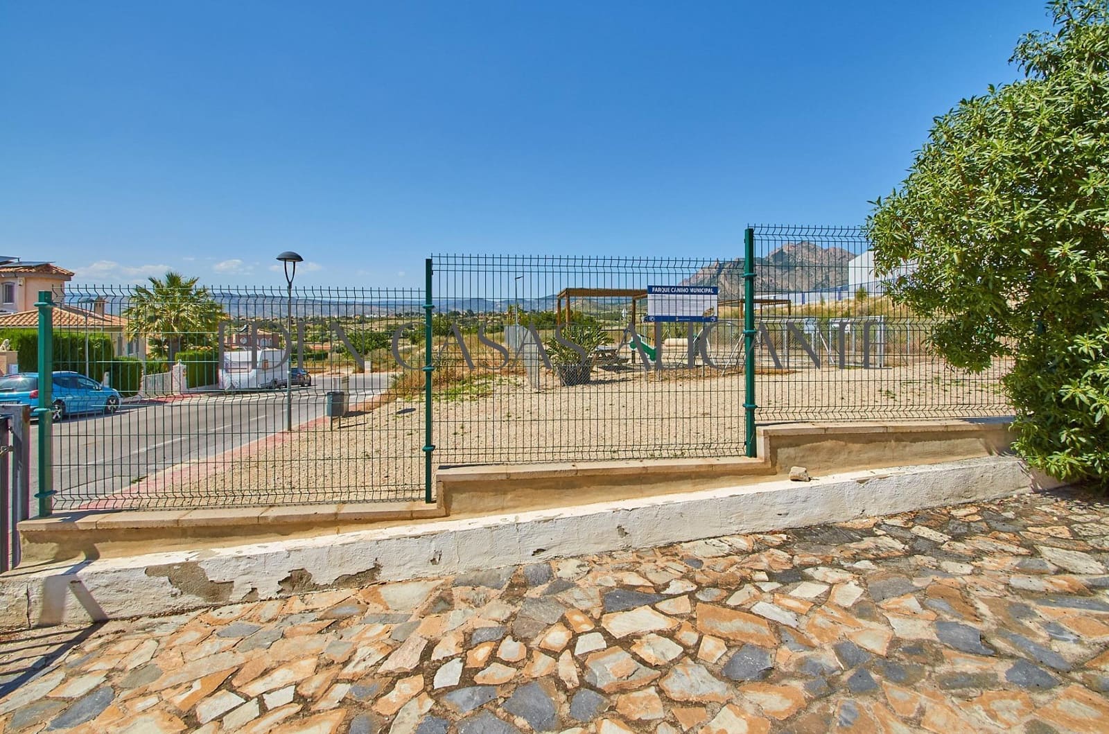 4 soveværelse Villa til salg i Busot med swimmingpool - € 360.000 (Ref: 9876598)
