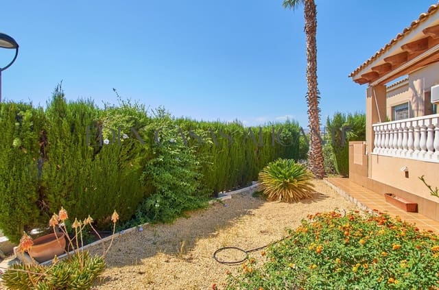 4 soveværelse Villa til salg i Busot med swimmingpool - € 360.000 (Ref: 9876598)