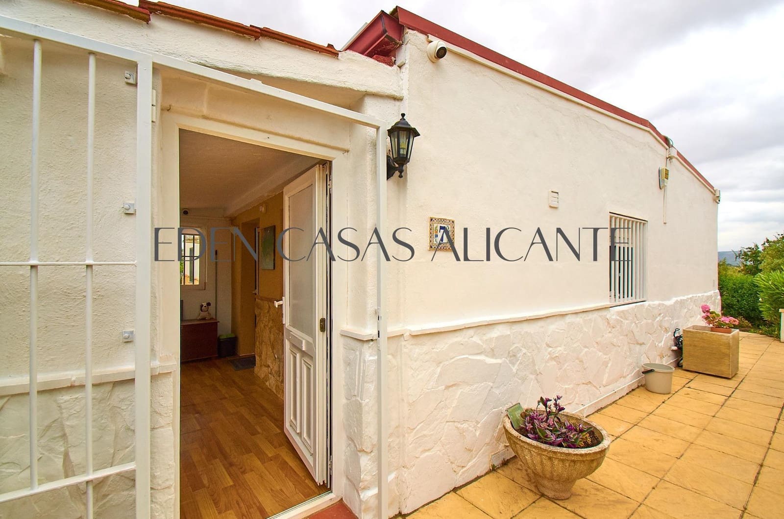 Chalet de 3 habitaciones en Biar en venta - 199.900 € (Ref: 9904156)