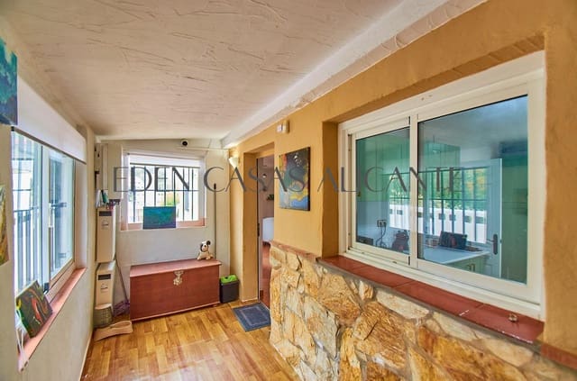 Chalet de 3 habitaciones en Biar en venta - 199.900 € (Ref: 9904156)