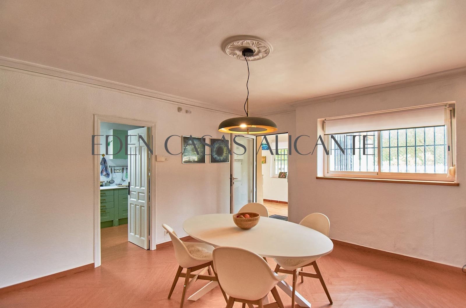 Chalet de 3 habitaciones en Biar en venta - 199.900 € (Ref: 9904156)