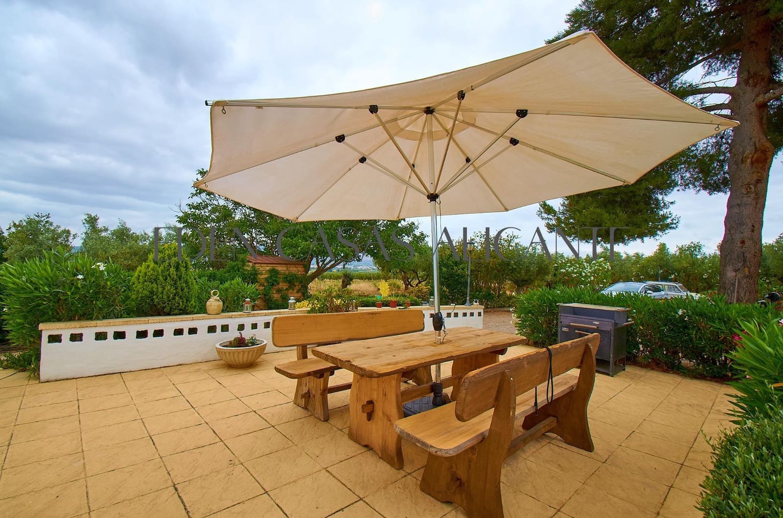 Chalet de 3 habitaciones en Biar en venta - 199.900 € (Ref: 9904156)