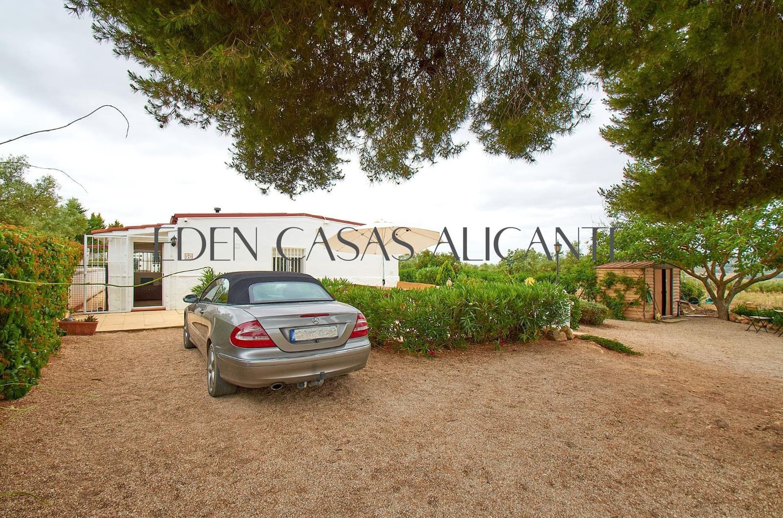 Chalet de 3 habitaciones en Biar en venta - 199.900 € (Ref: 9904156)