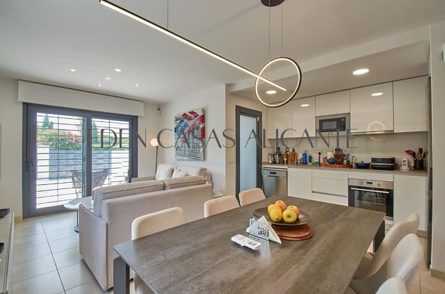 3 makuuhuone Paritalo myytävänä paikassa Busot mukana uima-altaan - 395 000 € (Ref: 9936533)