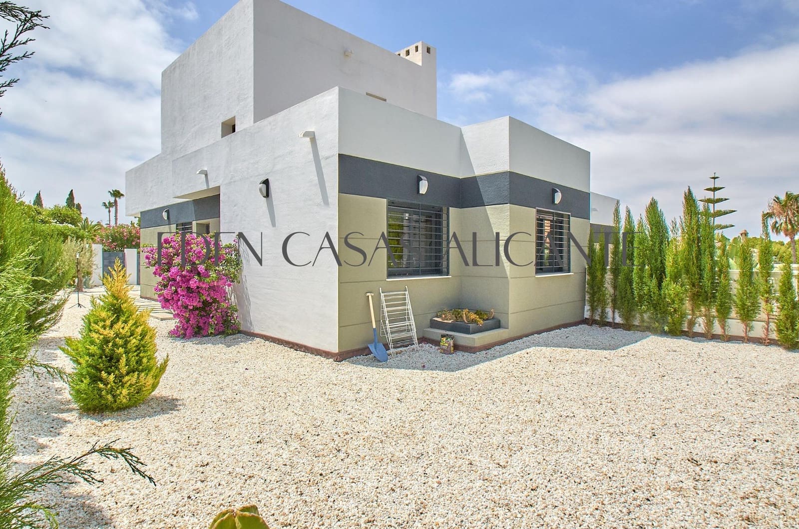 3 Zimmer Doppelhaus zu verkaufen in Busot mit Pool - 395.000 € (Ref: 9936533)
