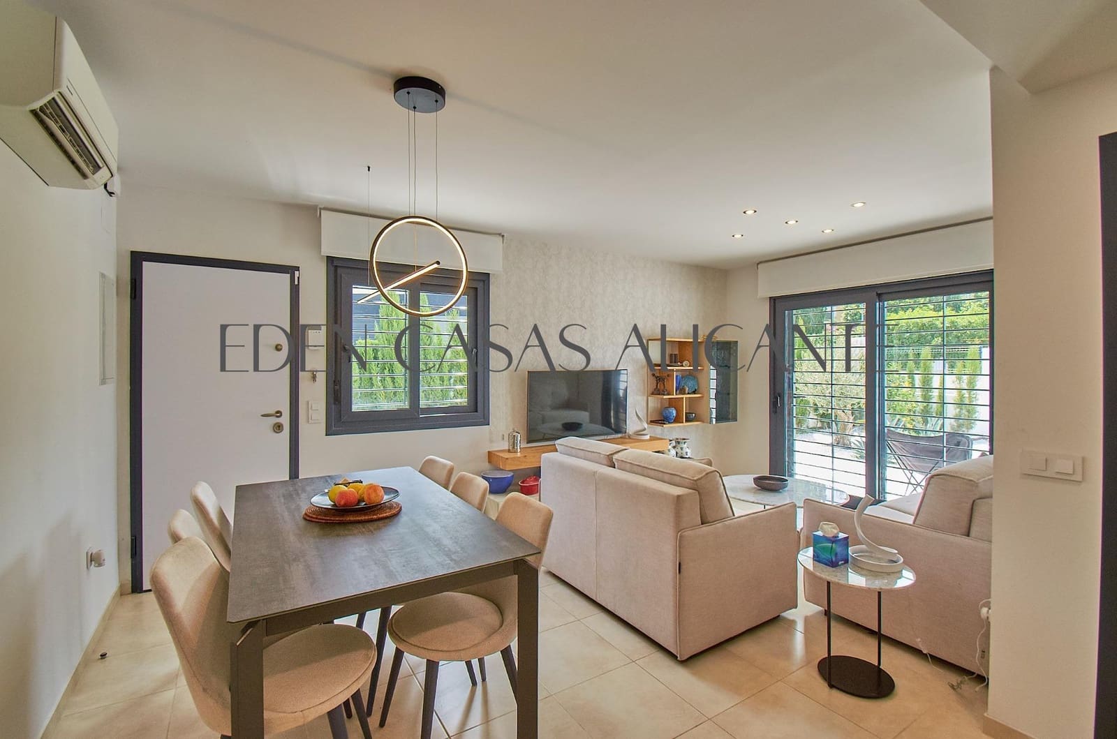 3 Zimmer Doppelhaus zu verkaufen in Busot mit Pool - 395.000 € (Ref: 9936533)