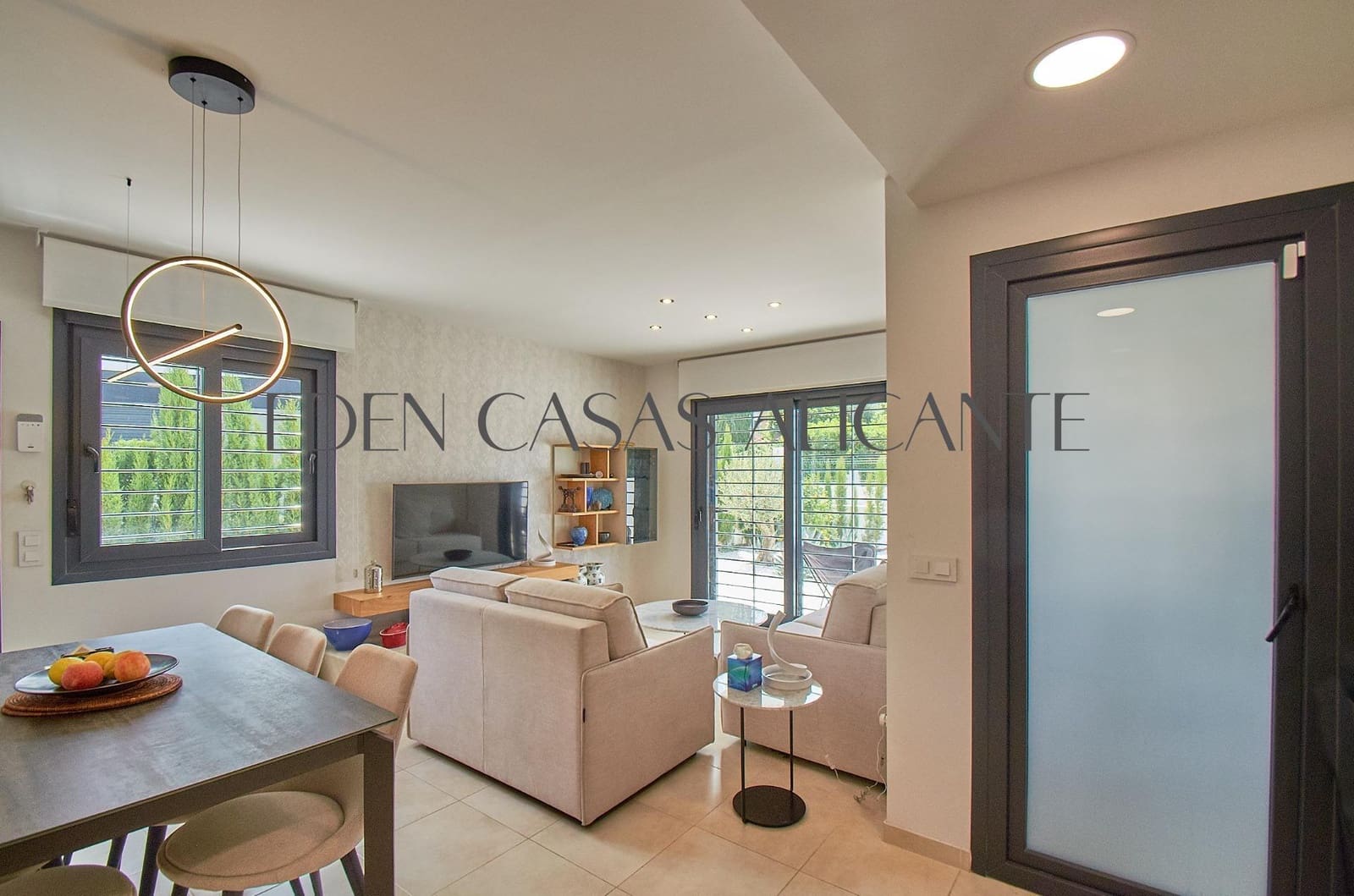 3 Zimmer Doppelhaus zu verkaufen in Busot mit Pool - 395.000 € (Ref: 9936533)