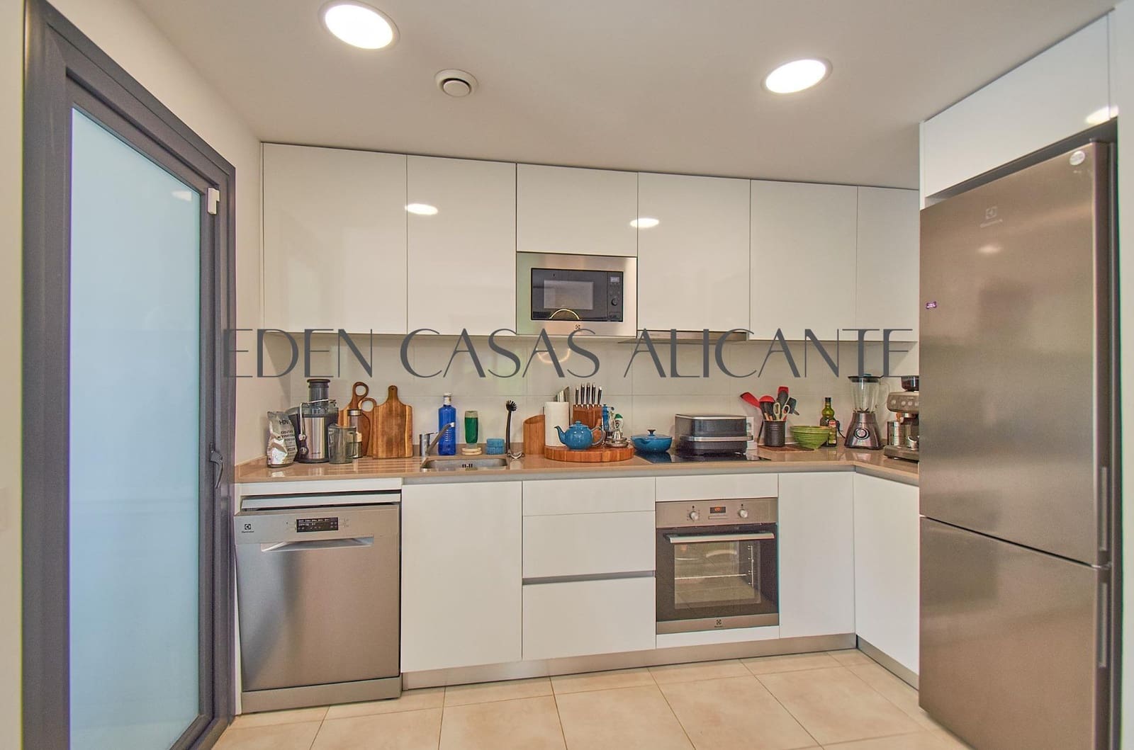 3 Zimmer Doppelhaus zu verkaufen in Busot mit Pool - 395.000 € (Ref: 9936533)