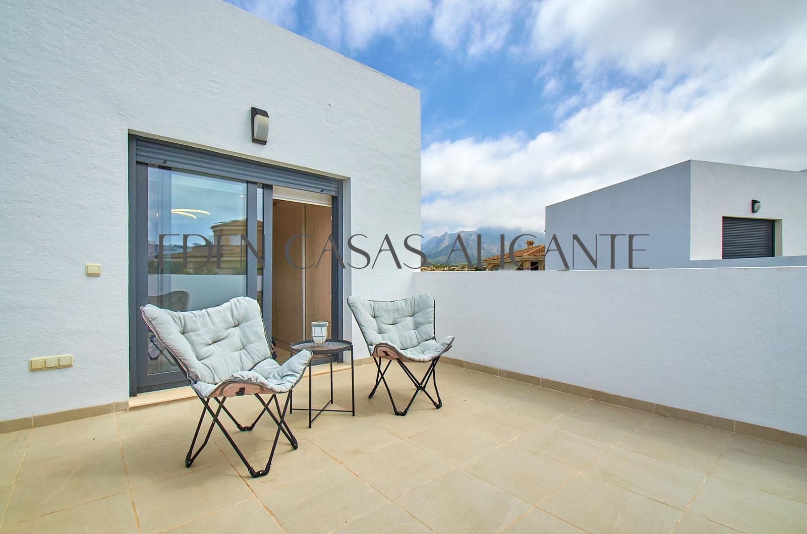 3 Zimmer Doppelhaus zu verkaufen in Busot mit Pool - 395.000 € (Ref: 9936533)