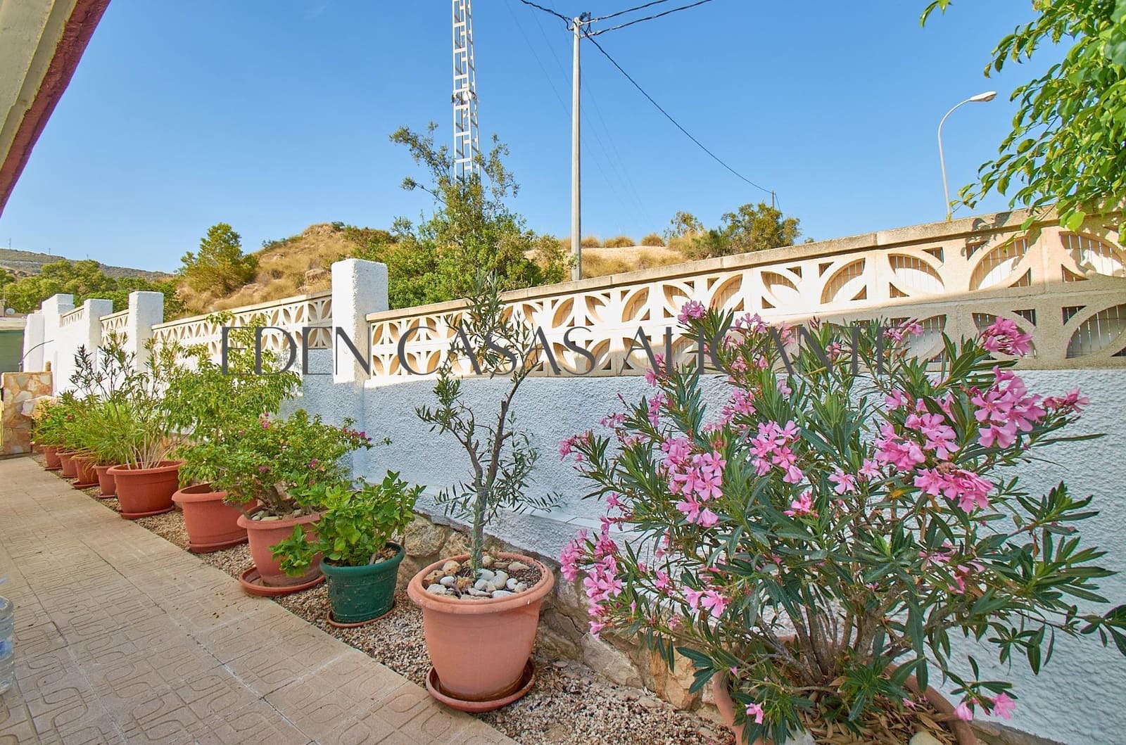 2 bedroom Bungalow for sale in Coveta Fuma - € 230,000 (Ref: 9938339)