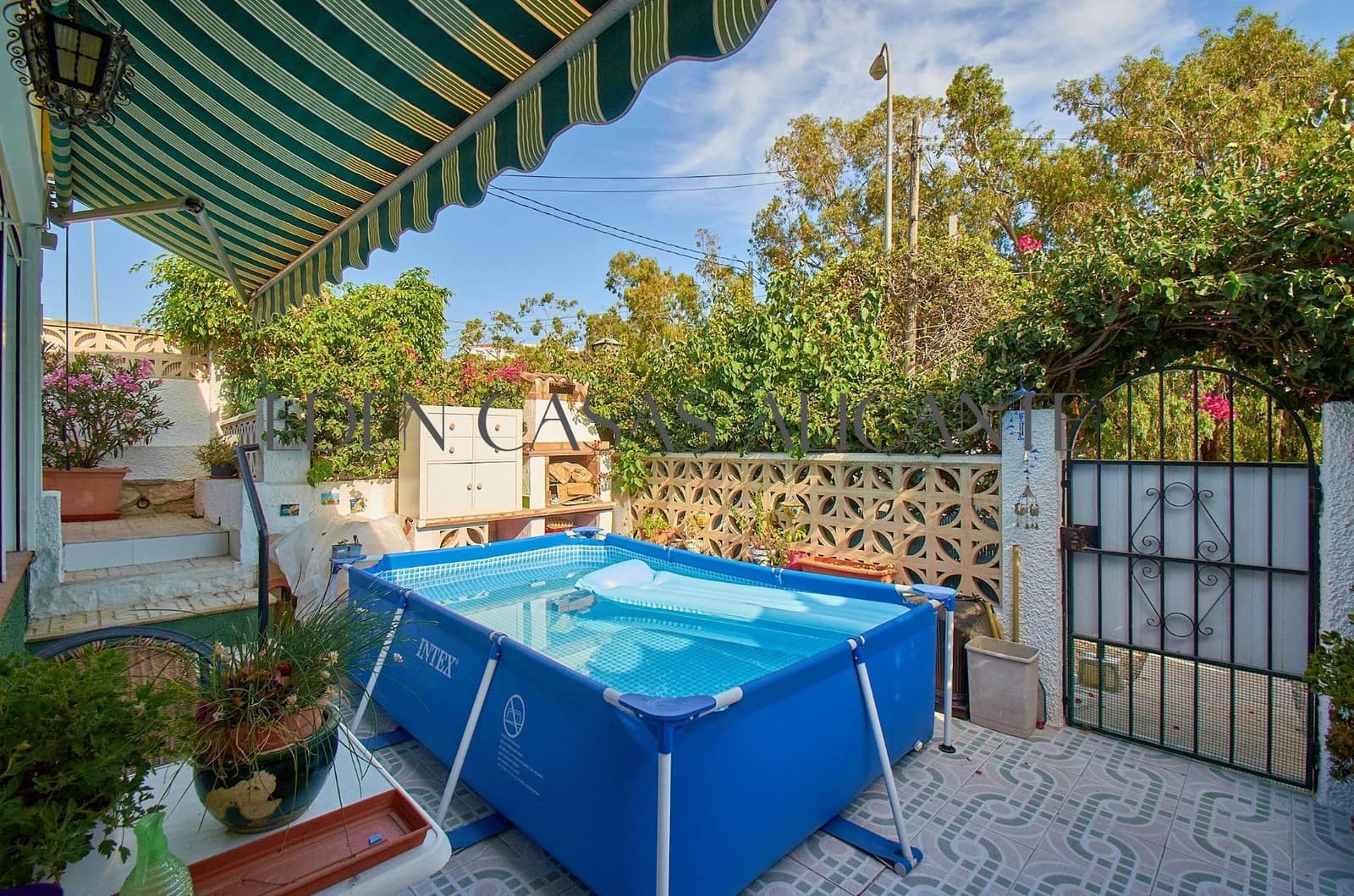 2 bedroom Bungalow for sale in Coveta Fuma - € 230,000 (Ref: 9938339)