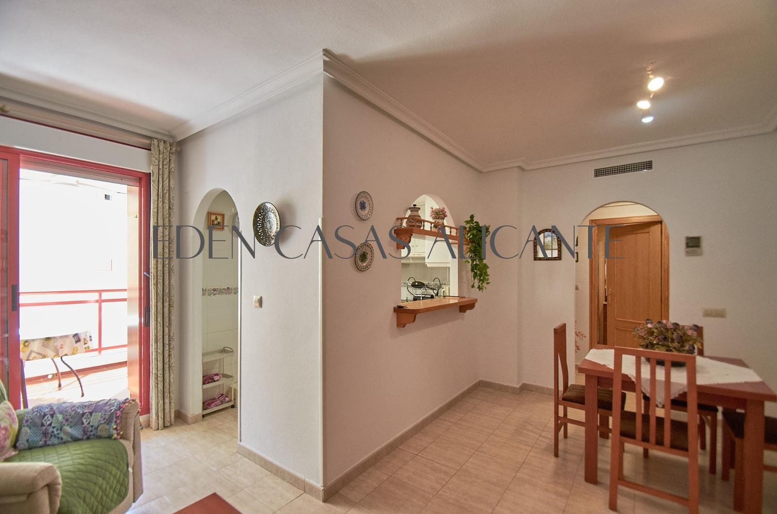 1 bedroom Flat for sale in La Villajoyosa / Vila Joiosa with pool - € 190,000 (Ref: 9949945)
