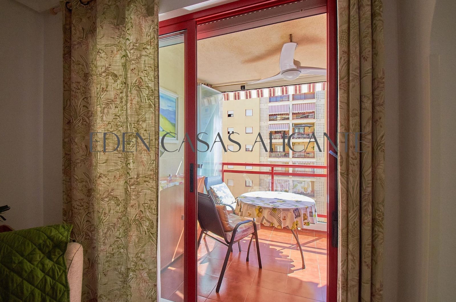 1 bedroom Flat for sale in La Villajoyosa / Vila Joiosa with pool - € 190,000 (Ref: 9949945)