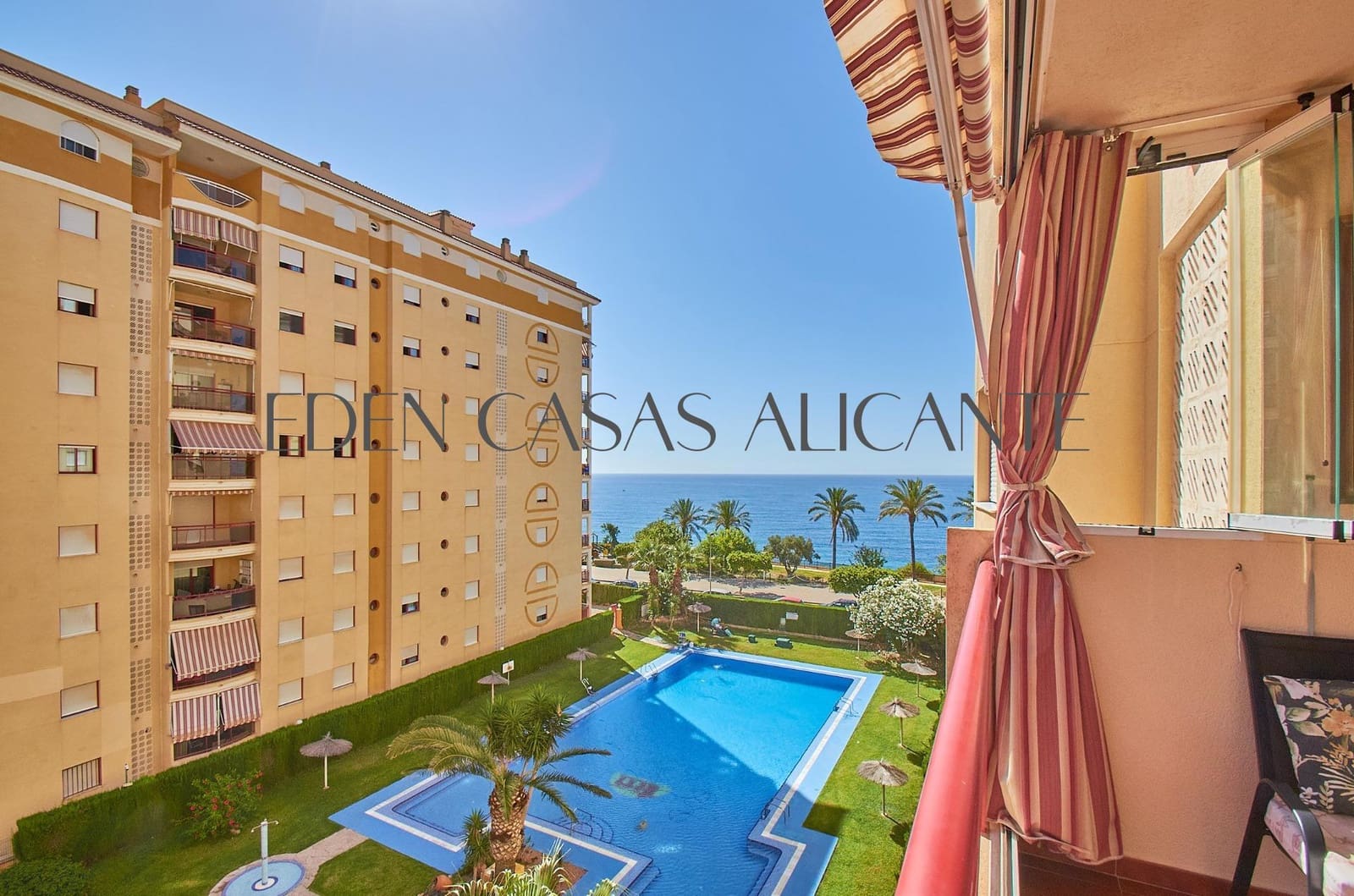 1 bedroom Flat for sale in La Villajoyosa / Vila Joiosa with pool - € 190,000 (Ref: 9949945)