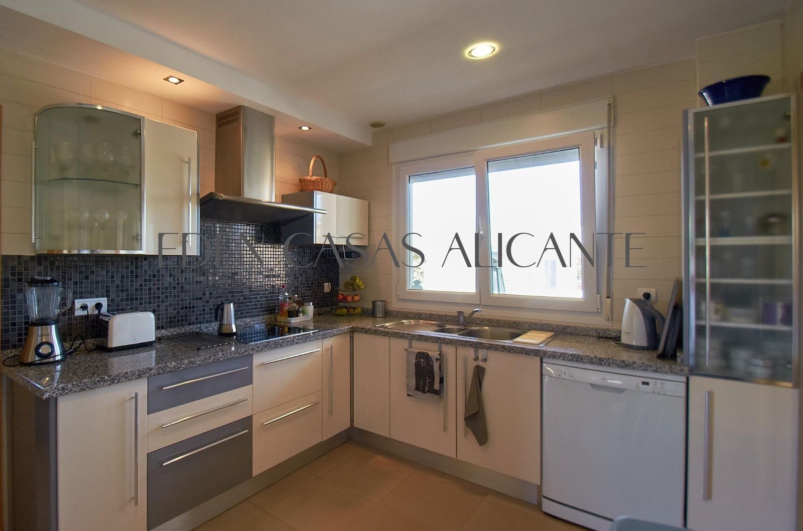 3 Zimmer Villa zu verkaufen in Busot - 475.000 € (Ref: 9966756)