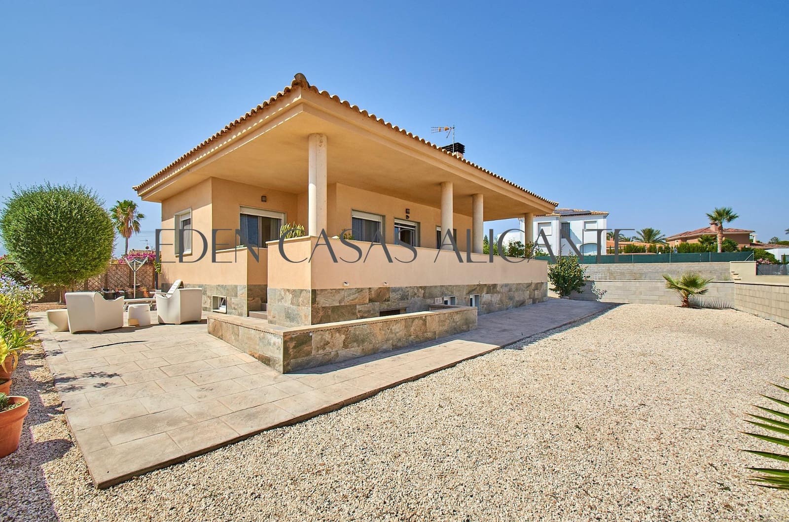 3 Zimmer Villa zu verkaufen in Busot - 475.000 € (Ref: 9966756)