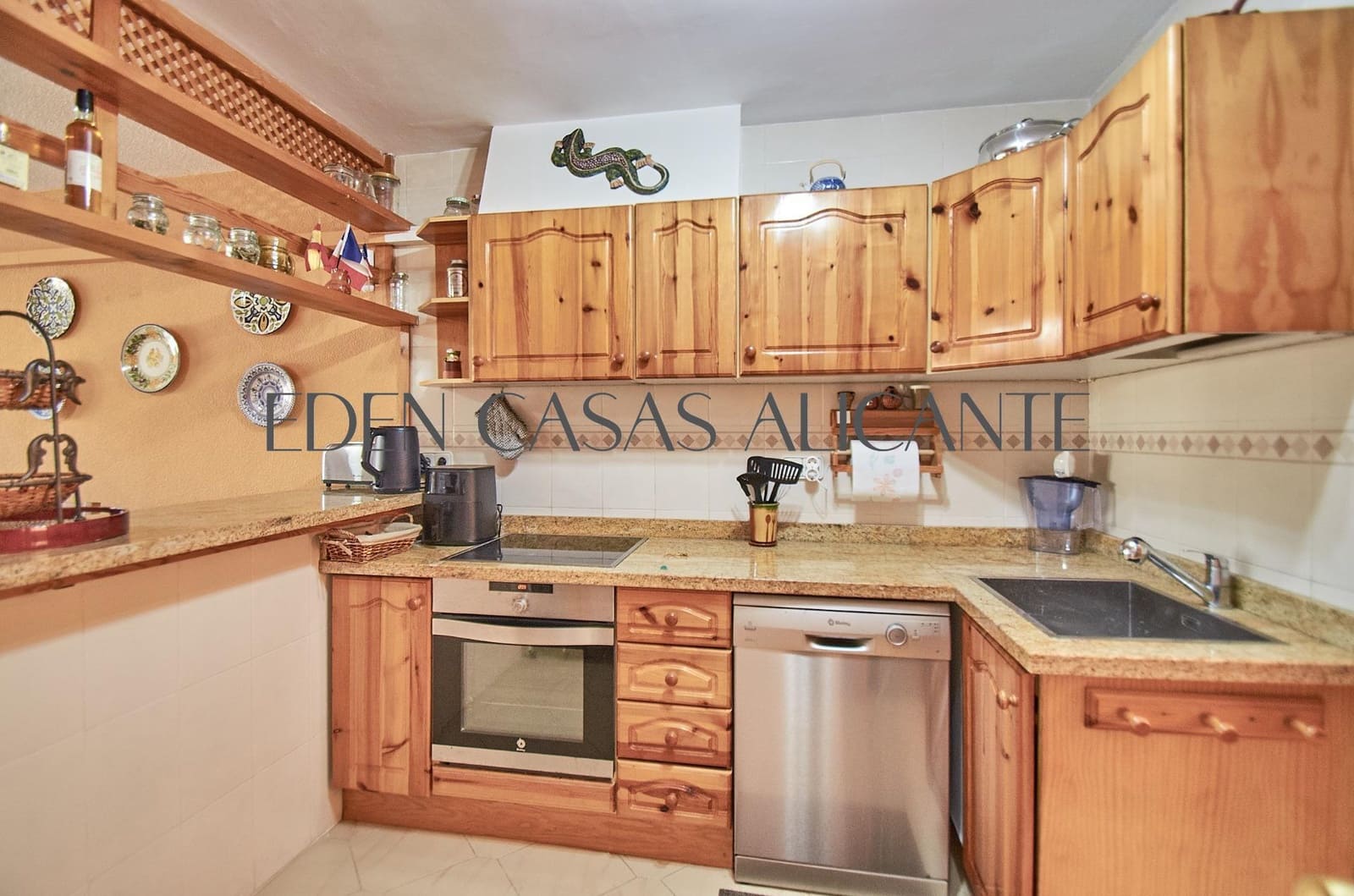 3 slaapkamer Flat te koop in El Campello met zwembad garage - € 360.000 (Ref: 9975585)