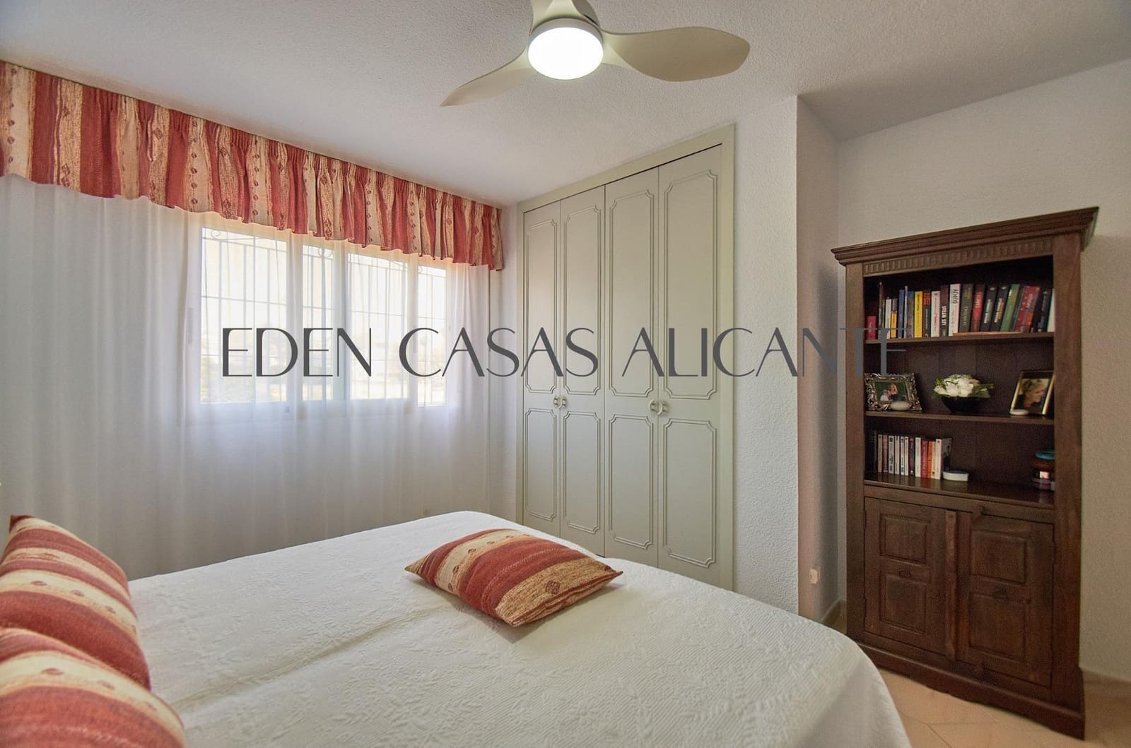 3 slaapkamer Flat te koop in El Campello met zwembad garage - € 360.000 (Ref: 9975585)