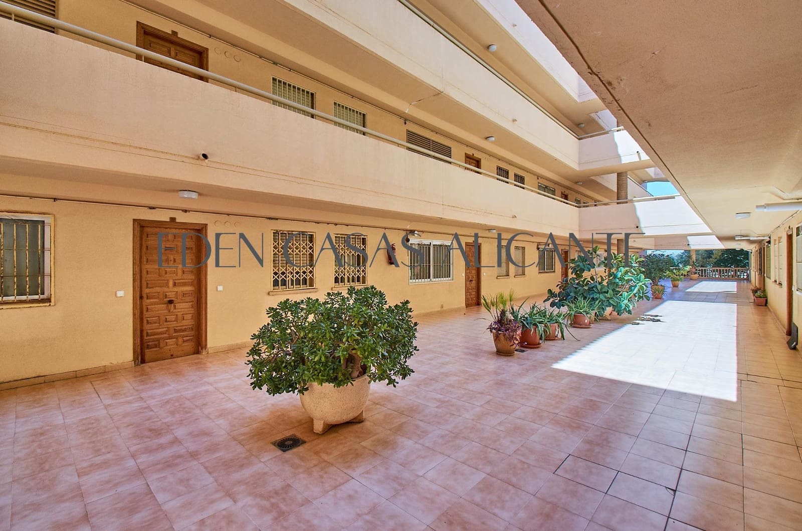 3 slaapkamer Flat te koop in El Campello met zwembad garage - € 360.000 (Ref: 9975585)