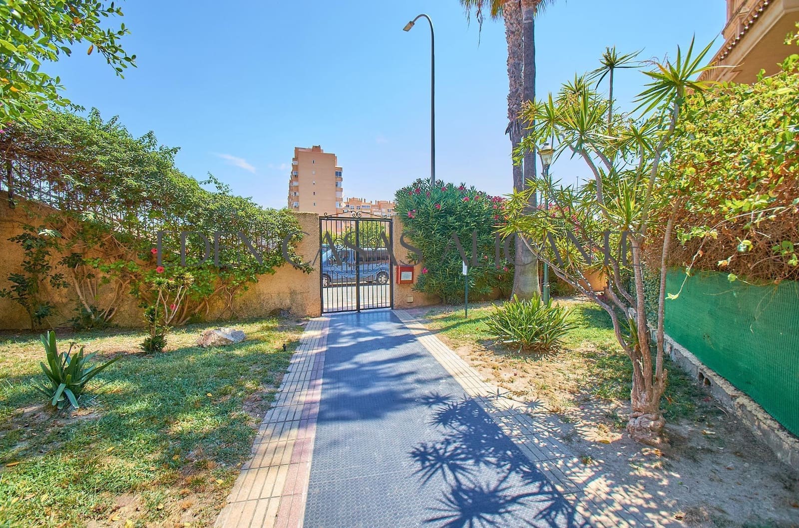 3 slaapkamer Flat te koop in El Campello met zwembad garage - € 360.000 (Ref: 9975585)