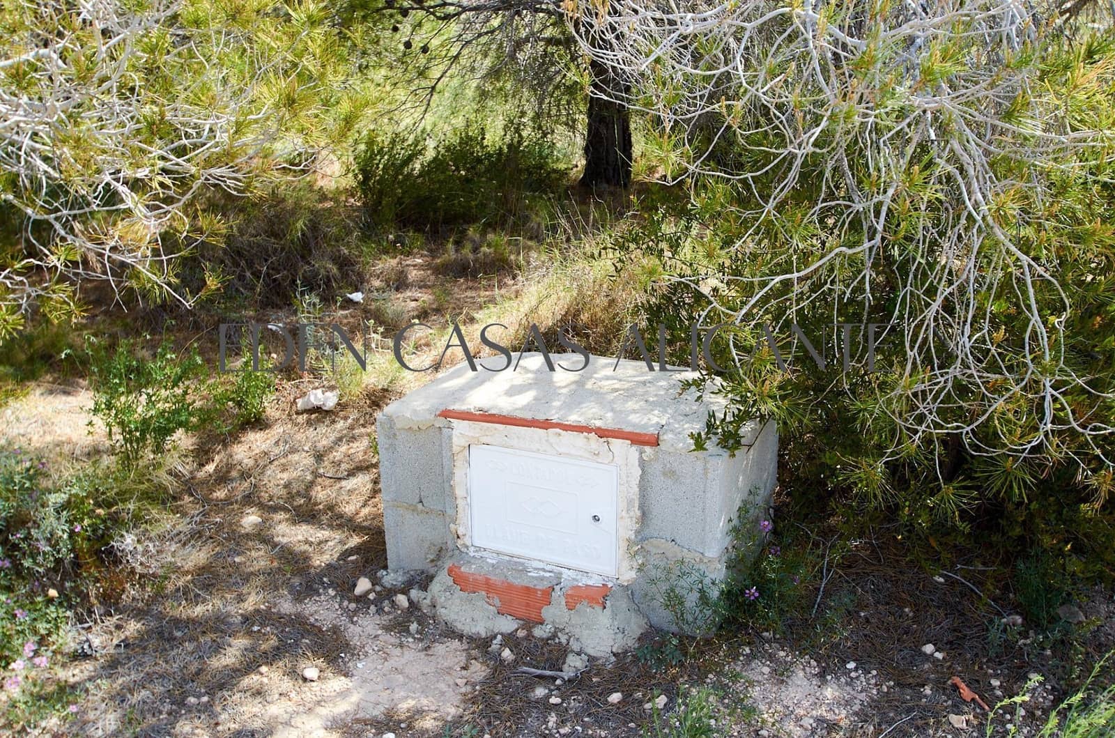 Building Plot for sale in Busot - € 140,000 (Ref: 9985108)