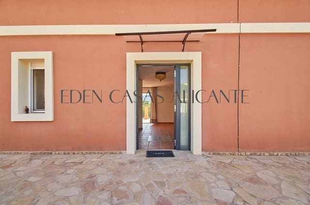 6 soverom Villa til salgs i Busot med garasje - € 620 000 (Ref: 9985109)
